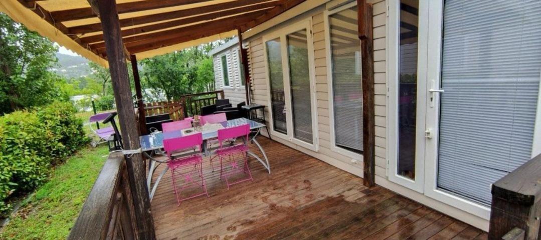 Mobile Home For You Les Rives De Condrieu Esterno foto