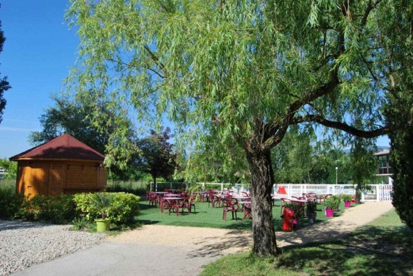 Mobile Home For You Les Rives De Condrieu Esterno foto