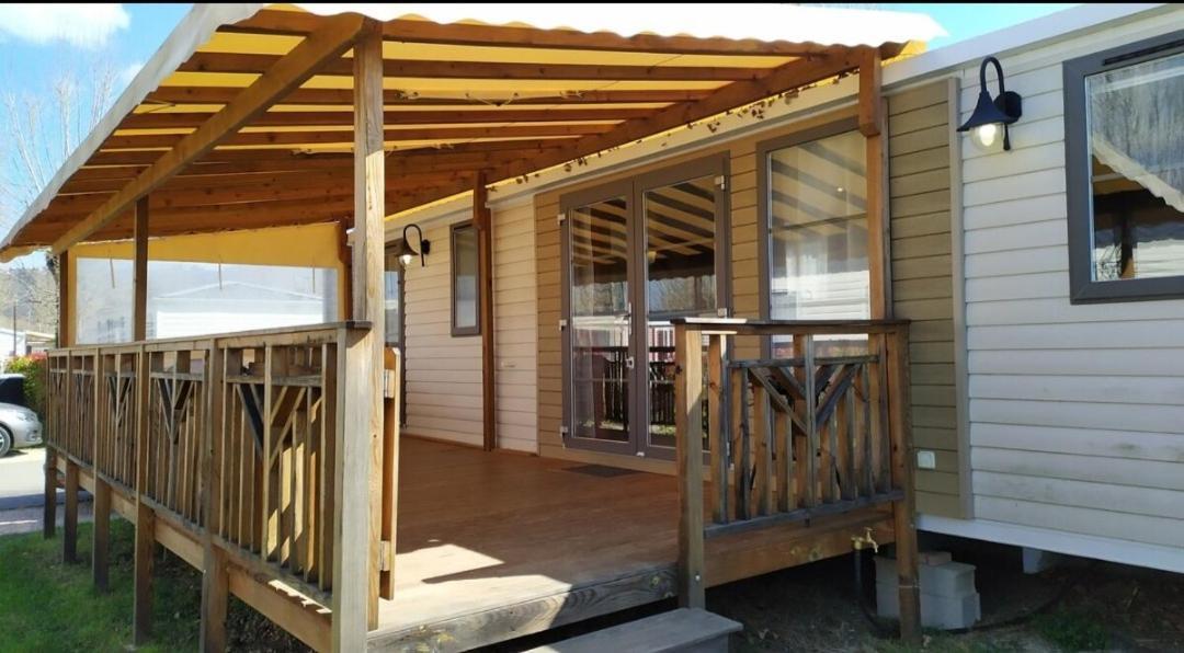 Mobile Home For You Les Rives De Condrieu Esterno foto