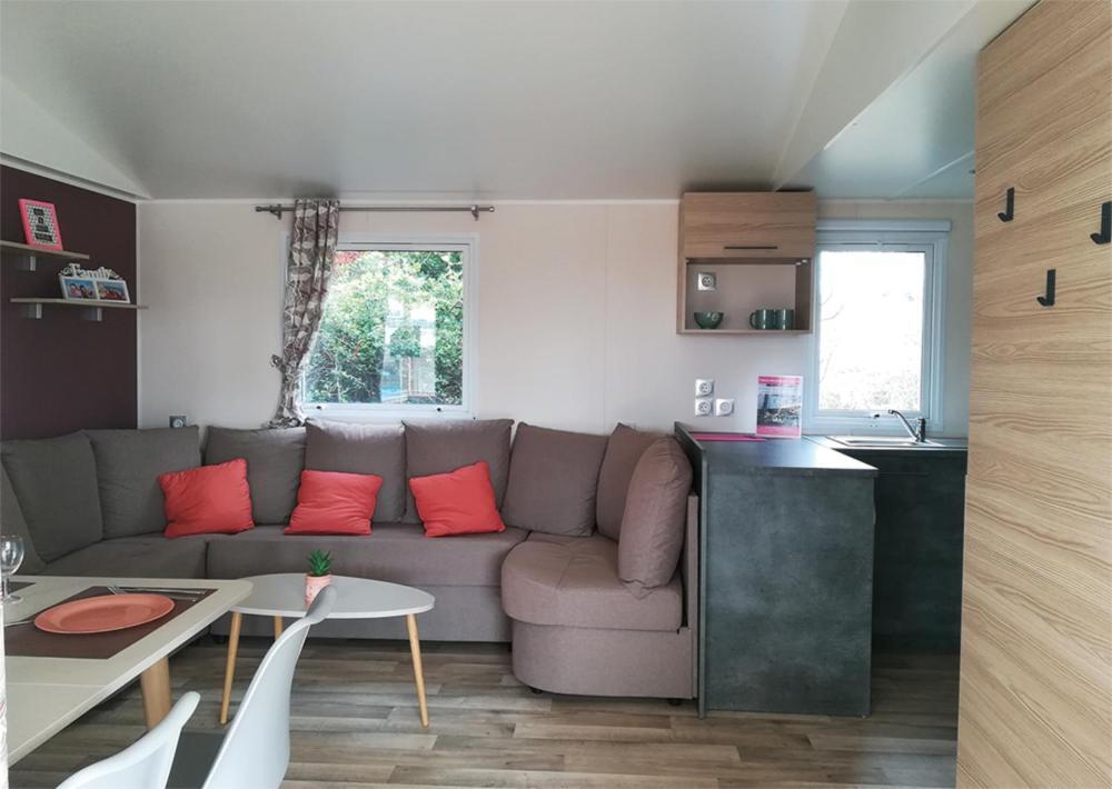 Mobile Home For You Les Rives De Condrieu Esterno foto