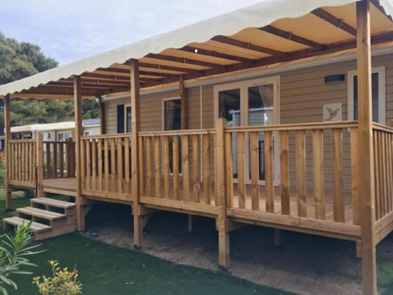Mobile Home For You Les Rives De Condrieu Esterno foto