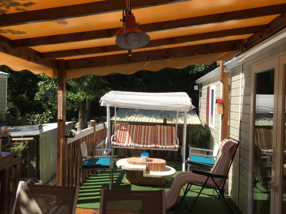 Mobile Home For You Les Rives De Condrieu Esterno foto